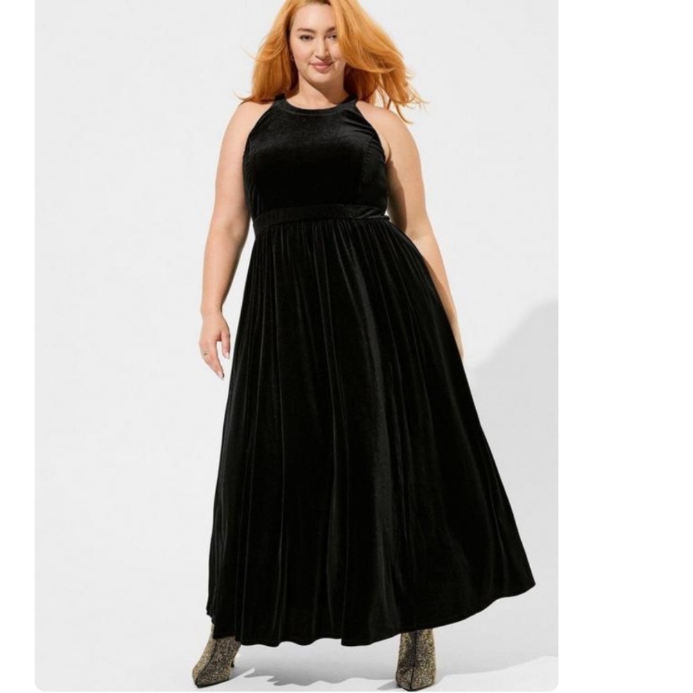 Torrid NWT Maxi Velvet Halter A Line Dress